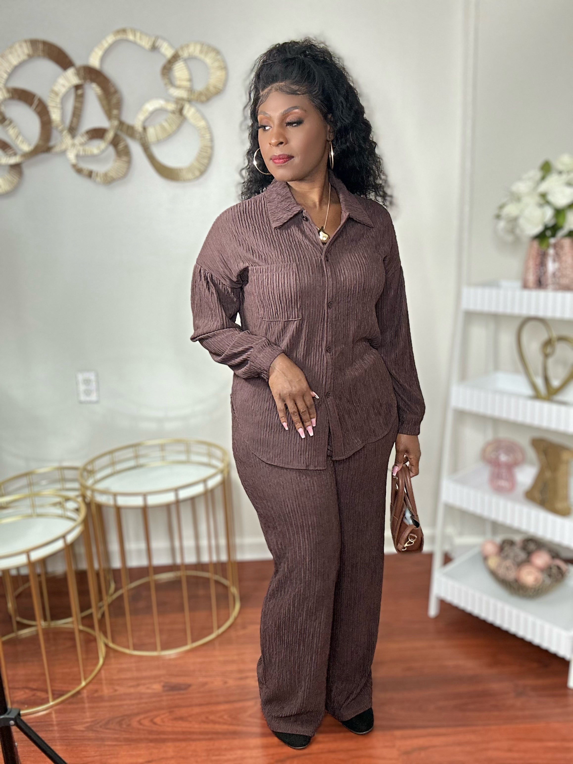 The Uptown Set (Brown)